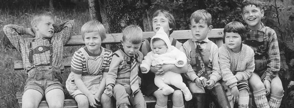 Historie – Kinder auf Bank Kinder auf Bank - Kinderdorf Waldenburg