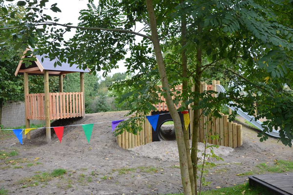 Kinderdorfhaus Stille Post Naturspielplatz